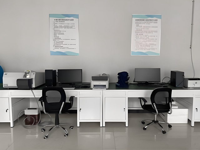 Балласт вмешивается в поезд